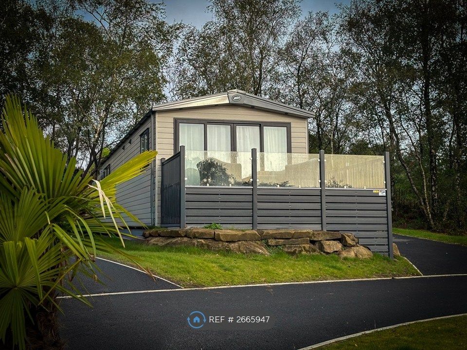 Property photo 1 of 27