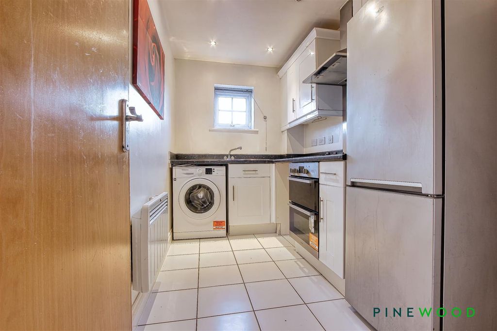 Property photo 2 of 15 Kitchen