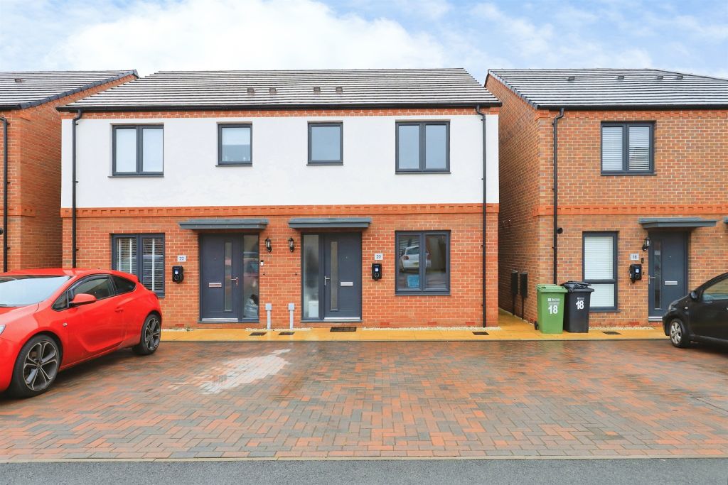 Property photo 1 of 17