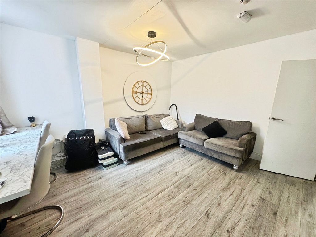 Property photo 3 of 11 Picture No. 03