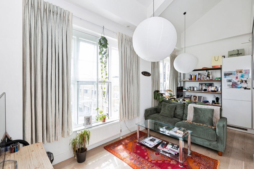 Property photo 3 of 15 Open Plan Living
