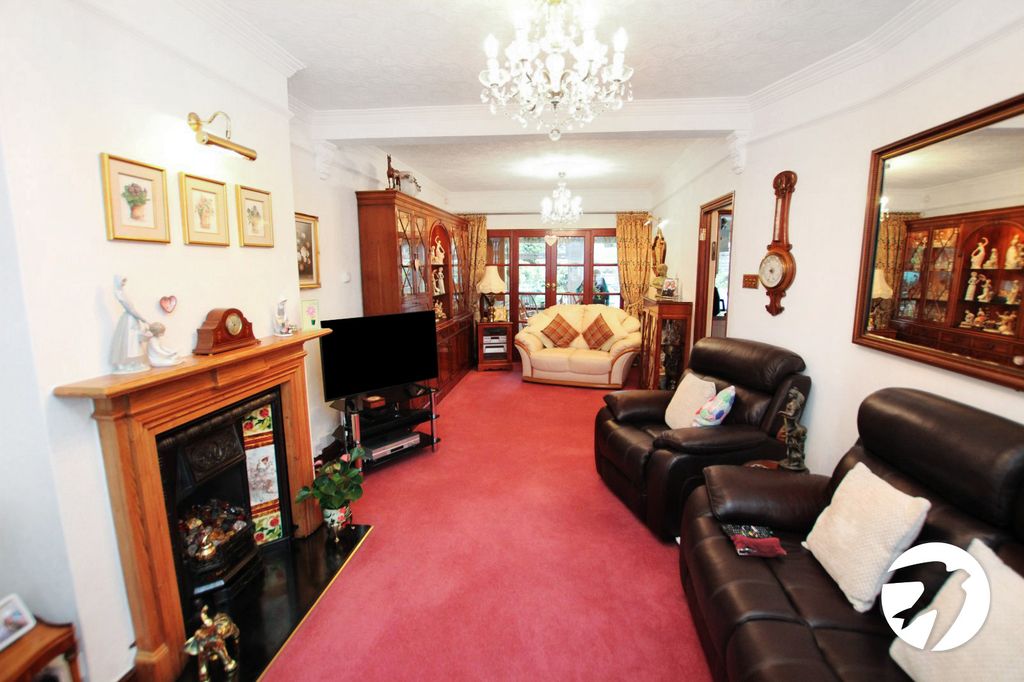 Property photo 3 of 28 Picture No. 29