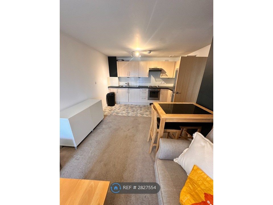 Property photo 2 of 9