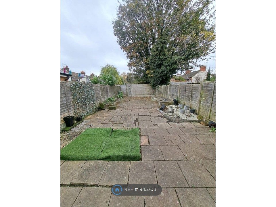 Property photo 3 of 8