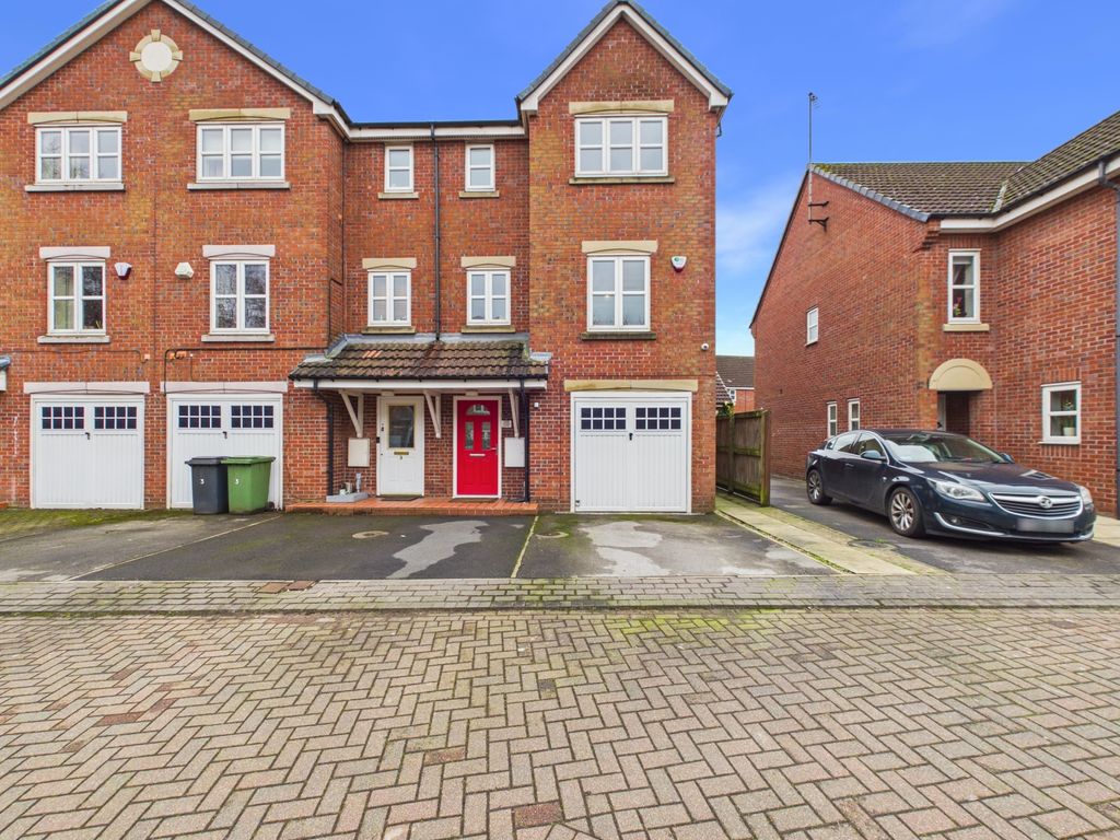 Property photo 1 of 30