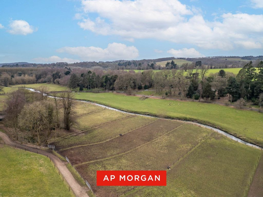 Property photo 2 of 29 Picture No. 67