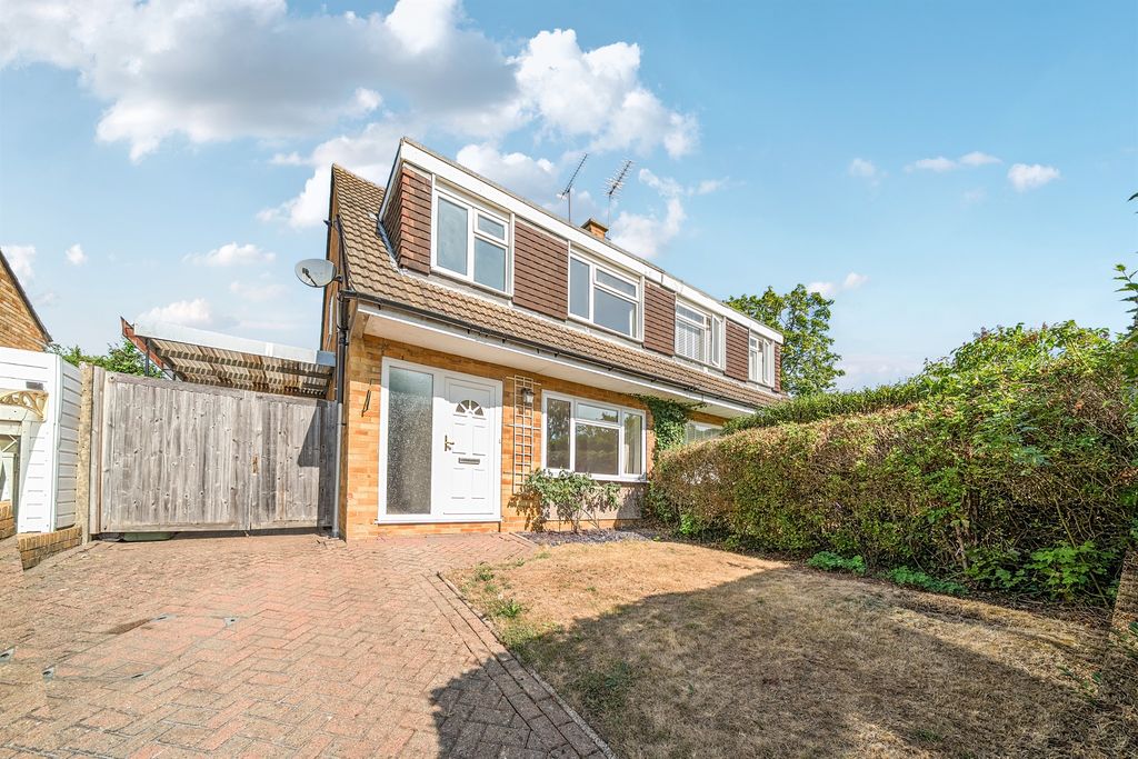 Property photo 1 of 12