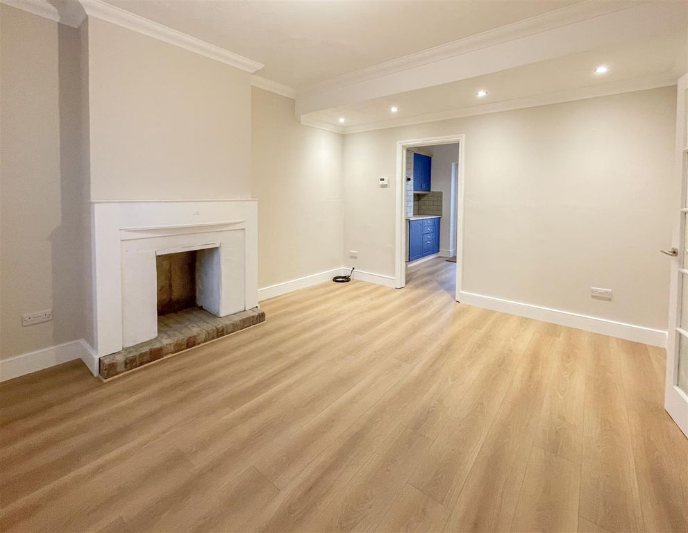 Property photo 2 of 13 12-Image00016.Jpg