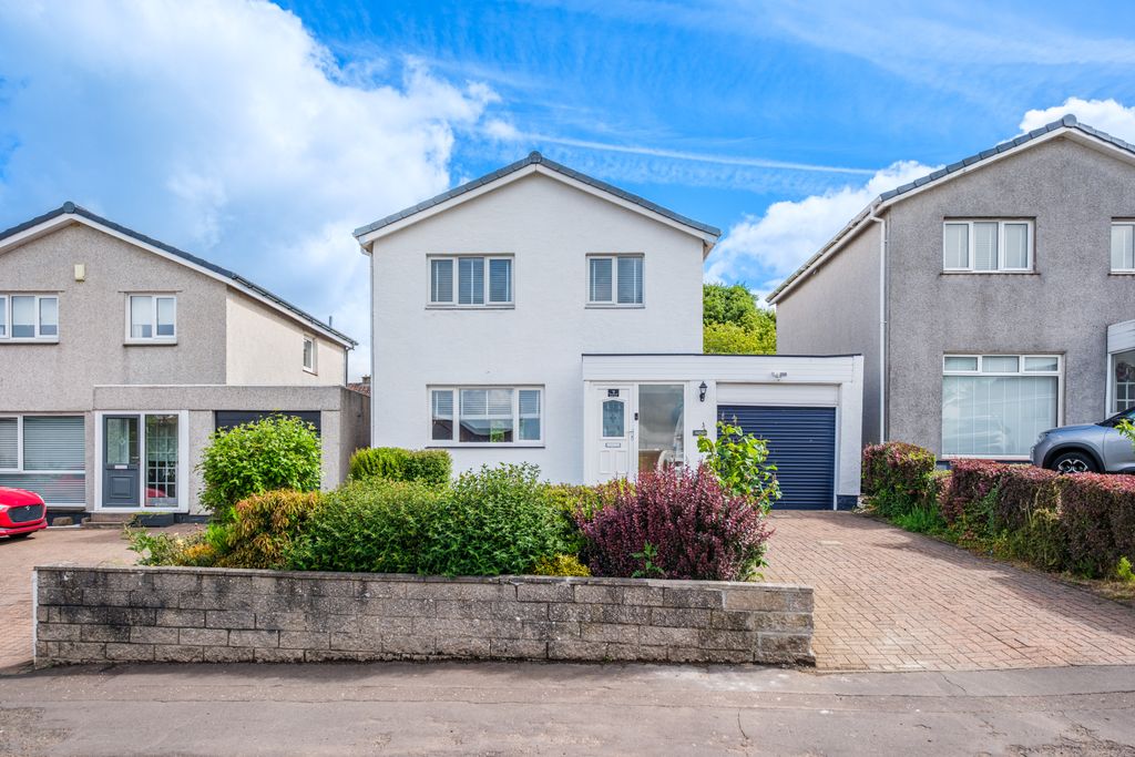 Property photo 1 of 33
