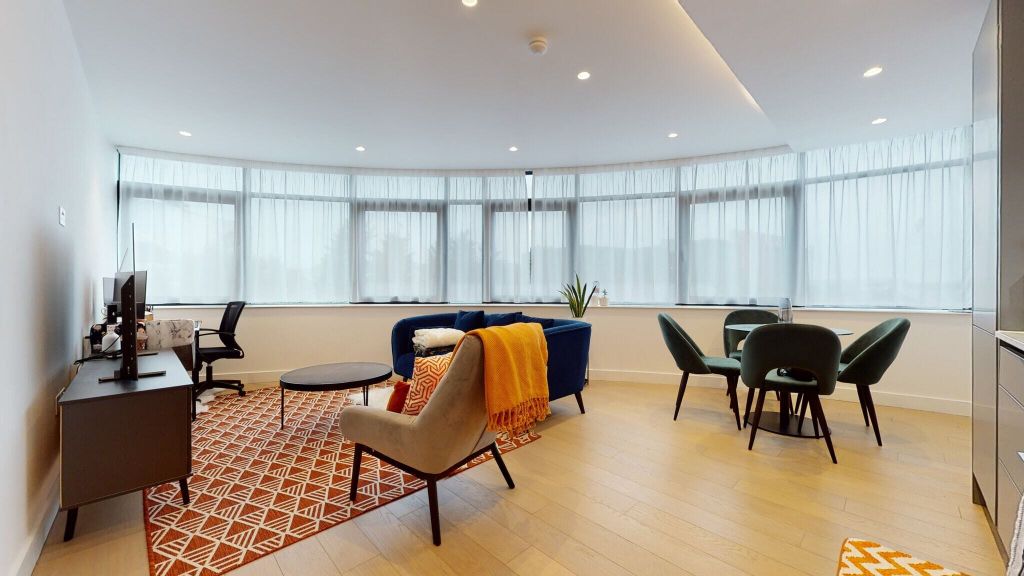 Property photo 1 of 12 Living Room