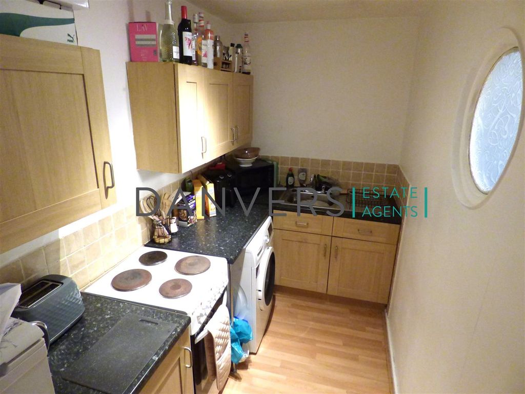 Property photo 2 of 4 P1180266.Jpg