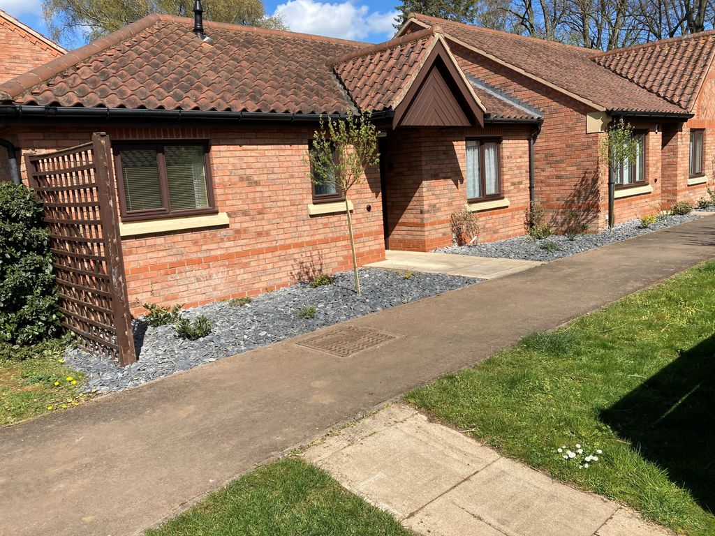 Property photo 1 of 16