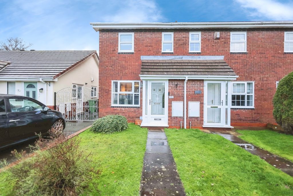 Property photo 1 of 18 Front