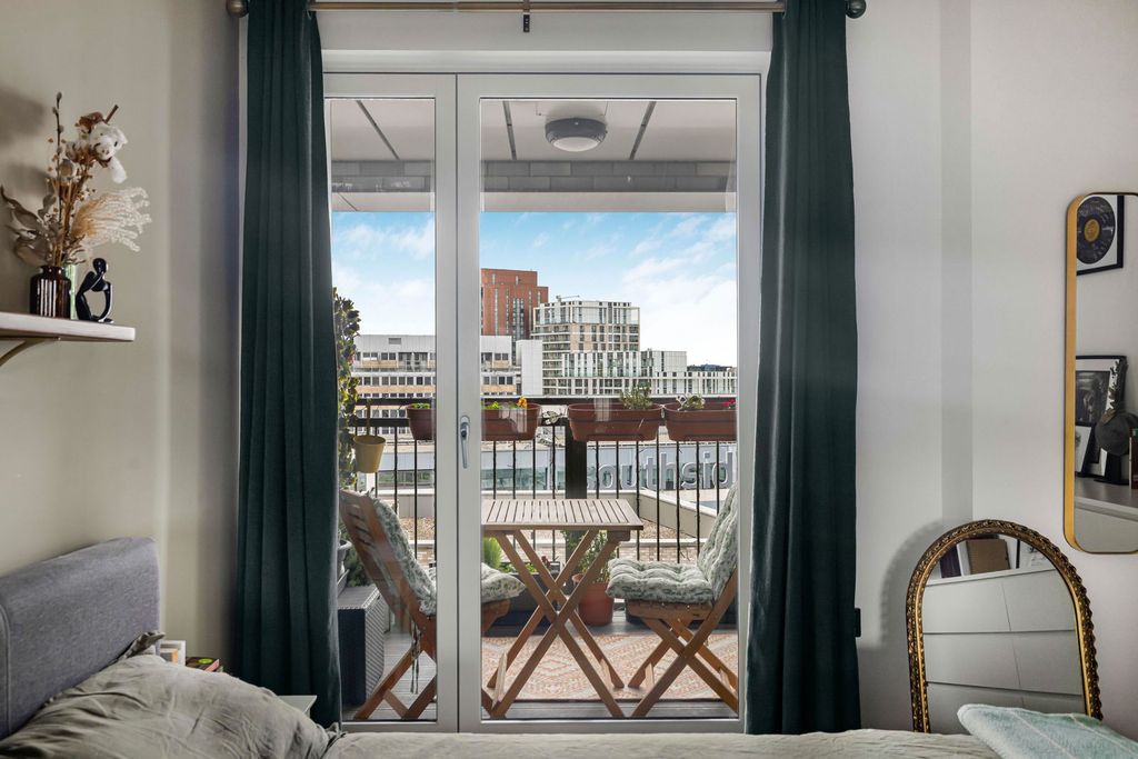 Property photo 3 of 22