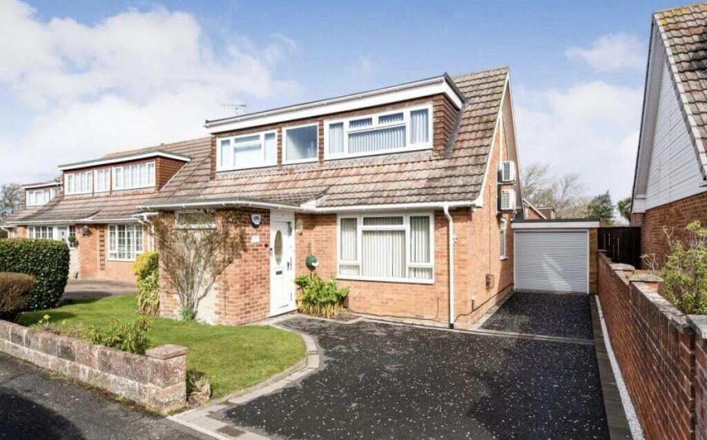Property photo 1 of 15
