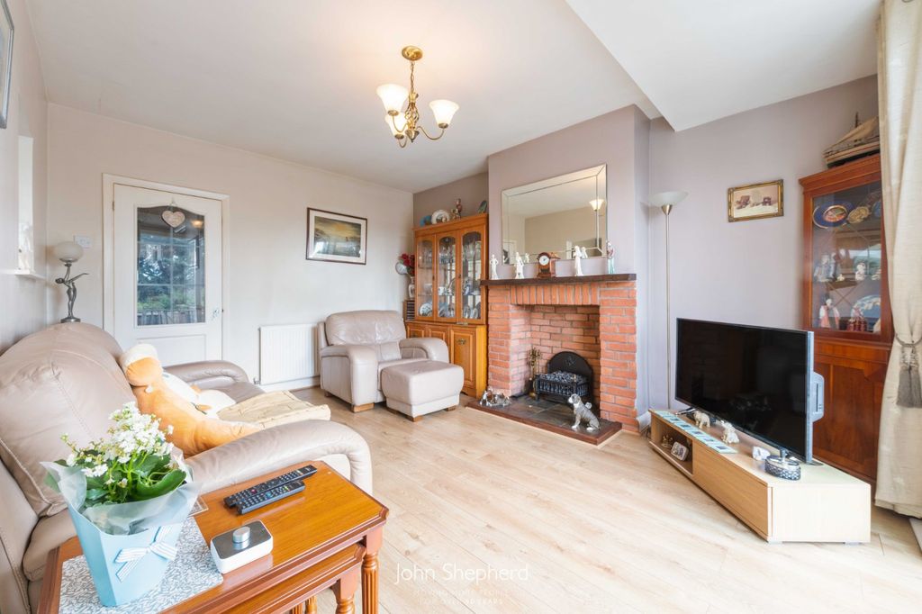 Property photo 3 of 13 Picture No. 10