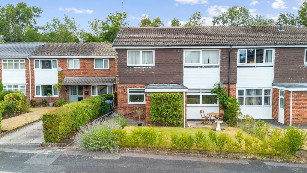 Property photo 1 of 17