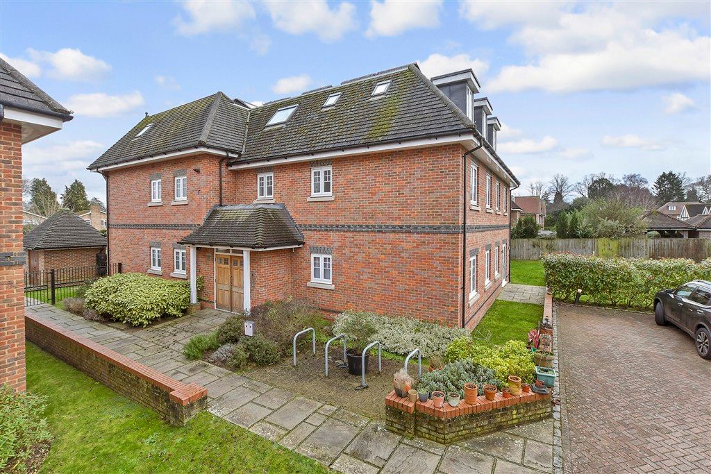 Property photo 1 of 13 External (Brochure)