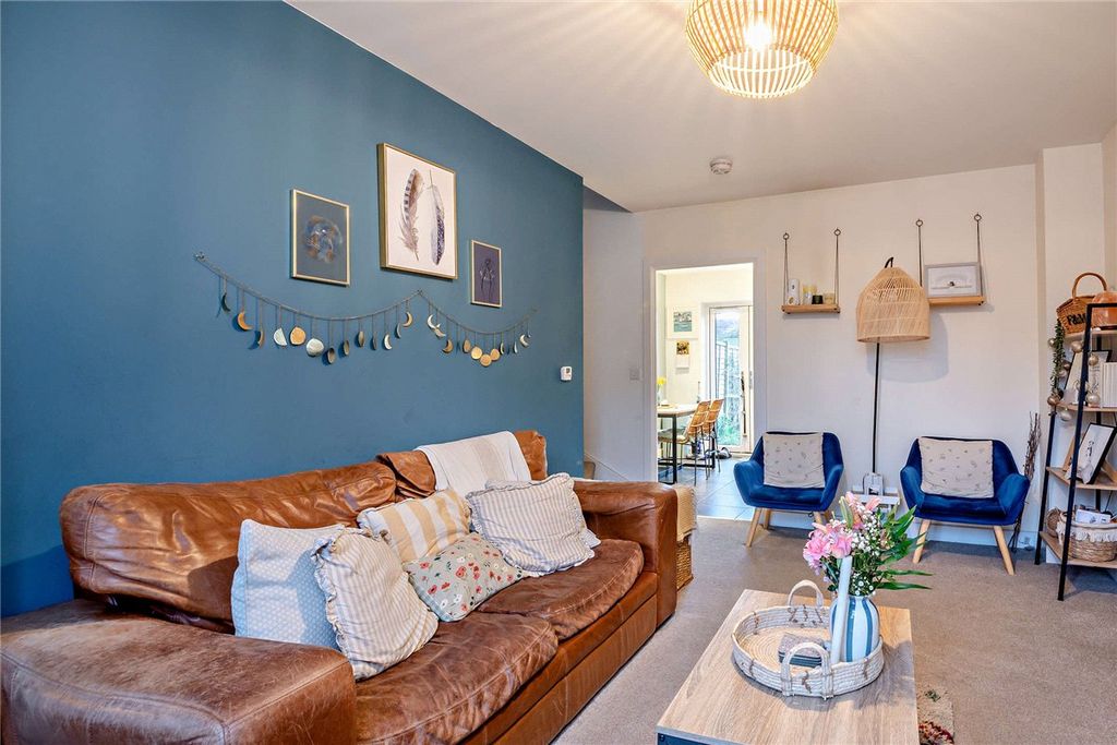 Property photo 3 of 18 Picture No. 11