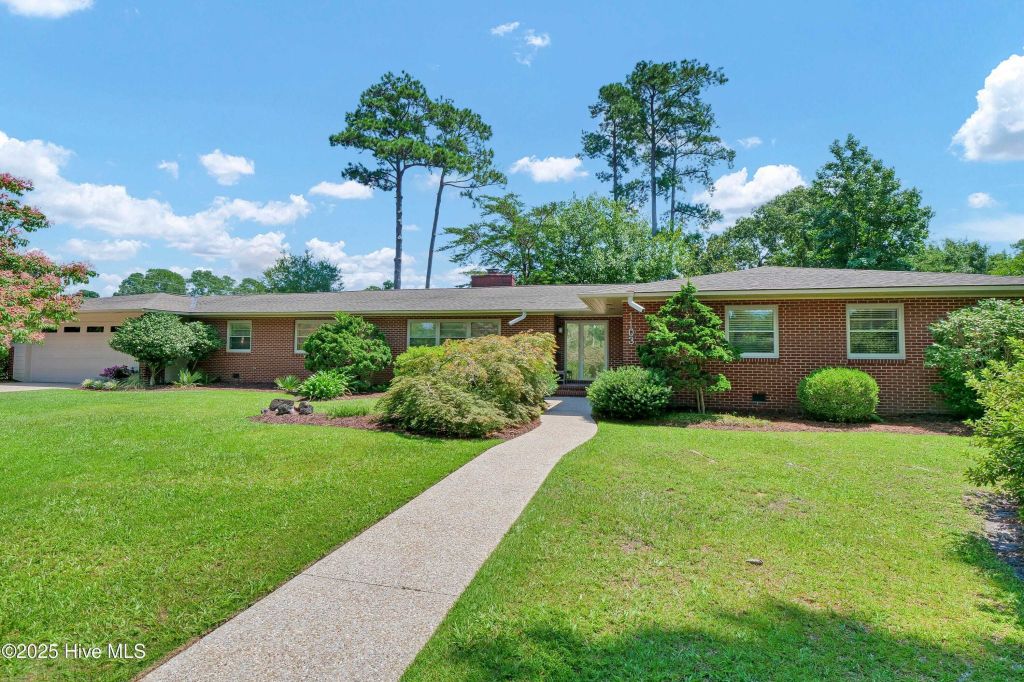 Property photo 1 of 31