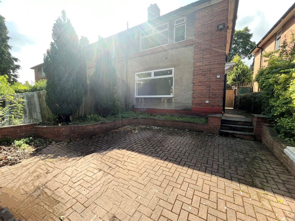 Property photo 1 of 11 Exterior