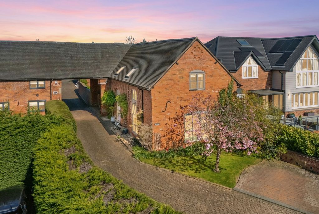 Property photo 1 of 35 Eff7c828-Untitled-2-2-Enhanced-1775638359707