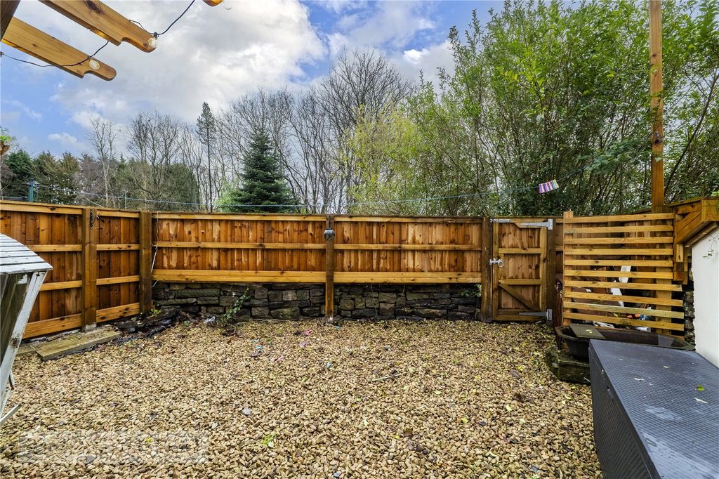 Property photo 2 of 16 Rear Garden