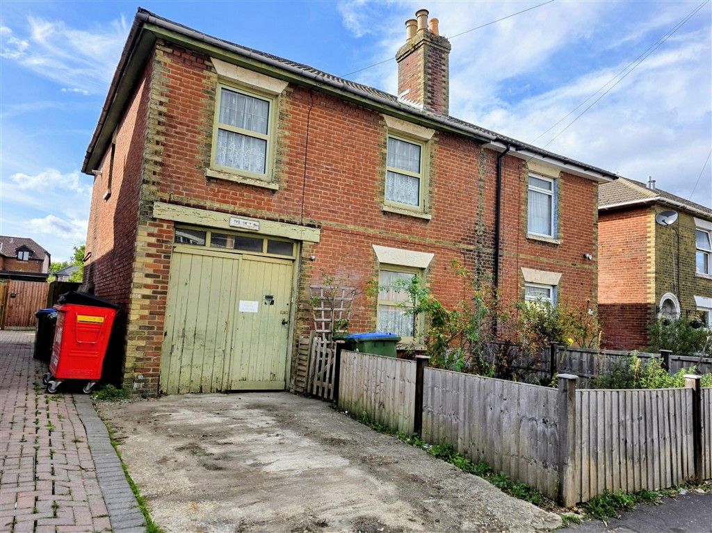 Property photo 1 of 14