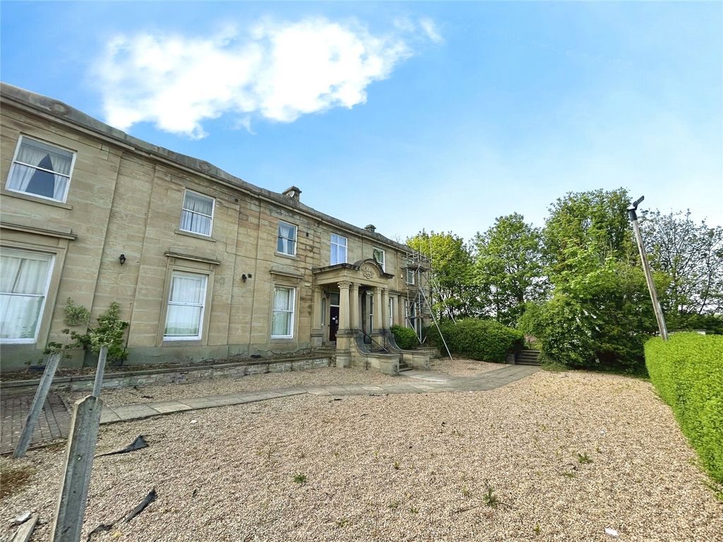 Additional image 10 of 2 bed flat for saleThe Manor House, 68 Moorside Avenue, Crosland Moor, Huddersfield HD4