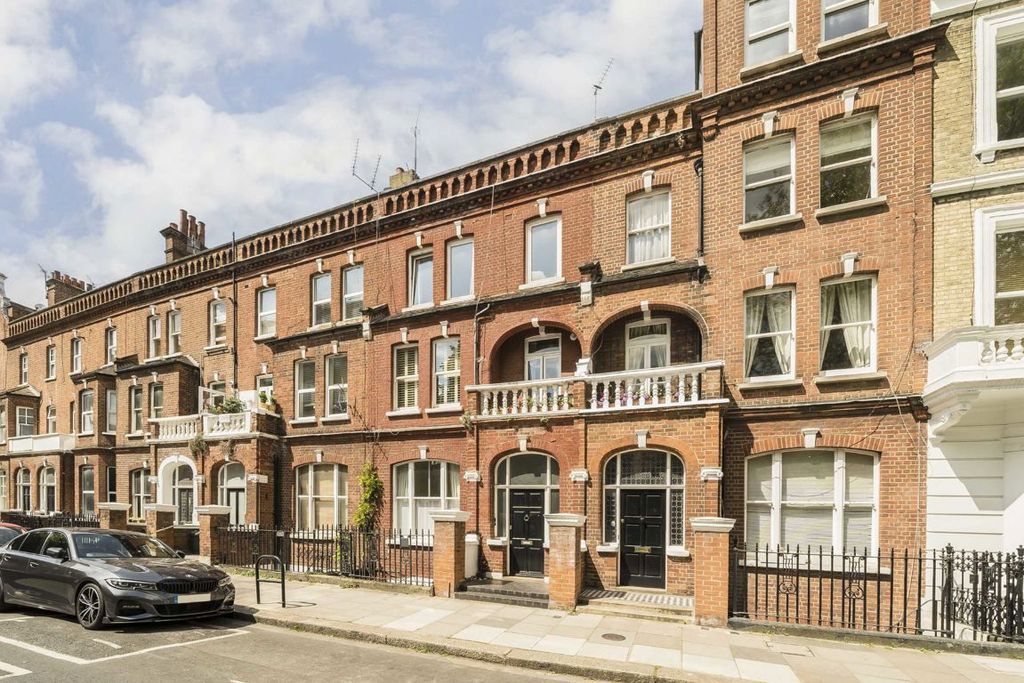 Property photo 1 of 6