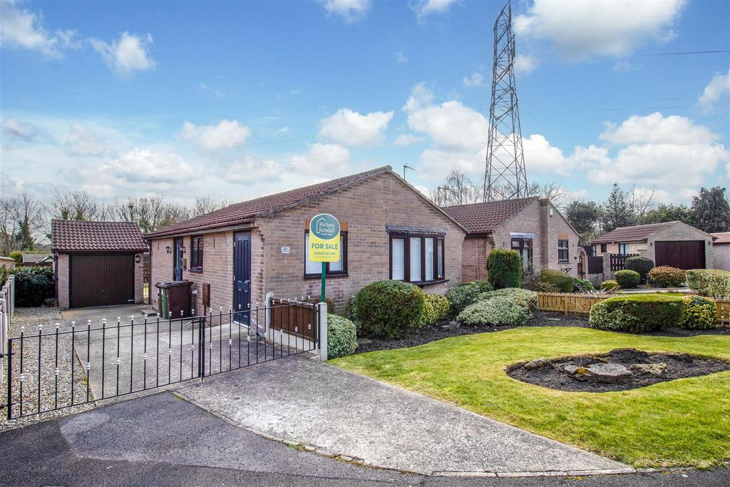 Property photo 1 of 10