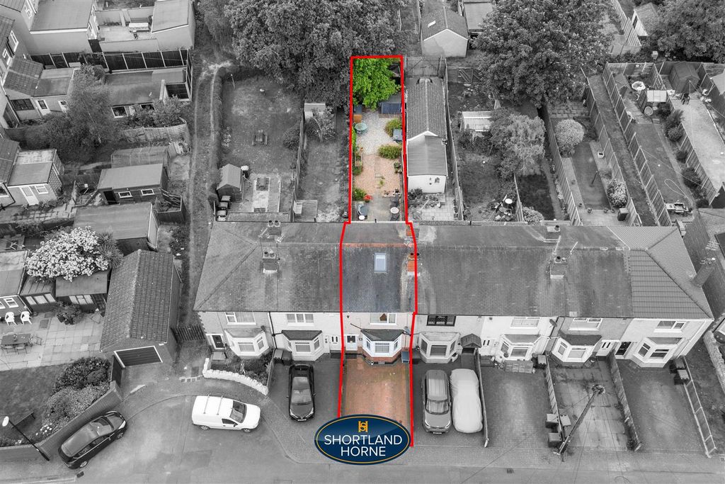 Property photo 2 of 17 Boundary