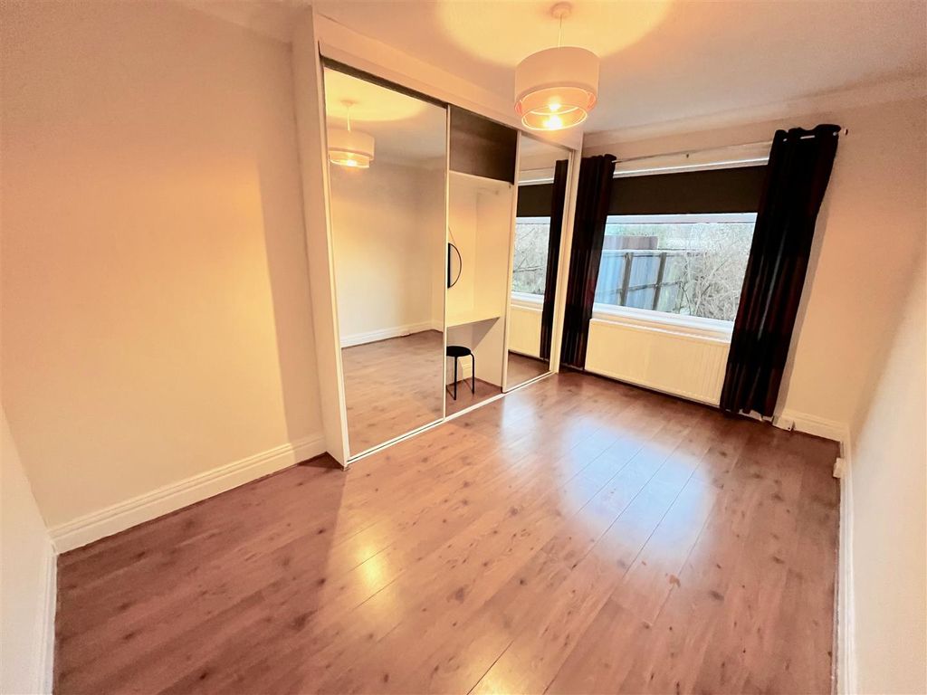 Additional image 5 of 2 bed flat for saleSouthend Terrace, Sheriff Hill, Gateshead NE9