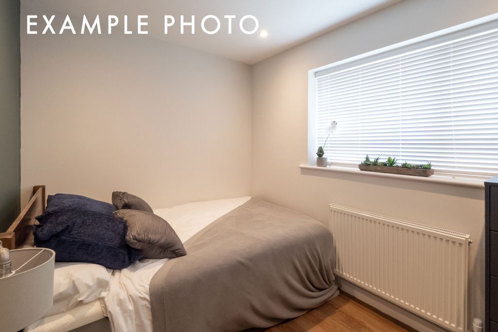 Property photo 2 of 31 House A, Bedroom Example 1