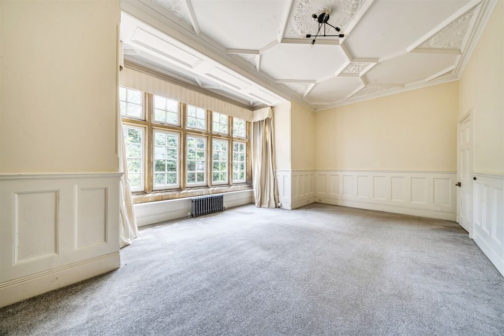 Additional image 12 of 6 bed detached house to rentFlint House, 2 Mill Lane, Langstone, Havant, Hampshire PO9