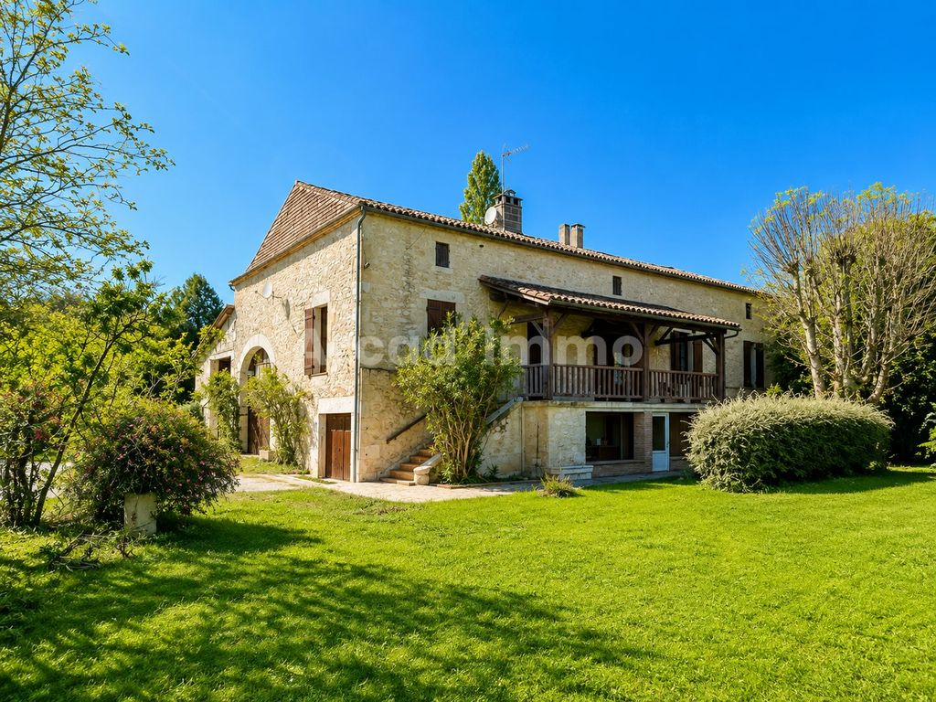 Property photo 1 of 10 Beautiful Stone Property With Outbuildings Set On 2.4 Ha.