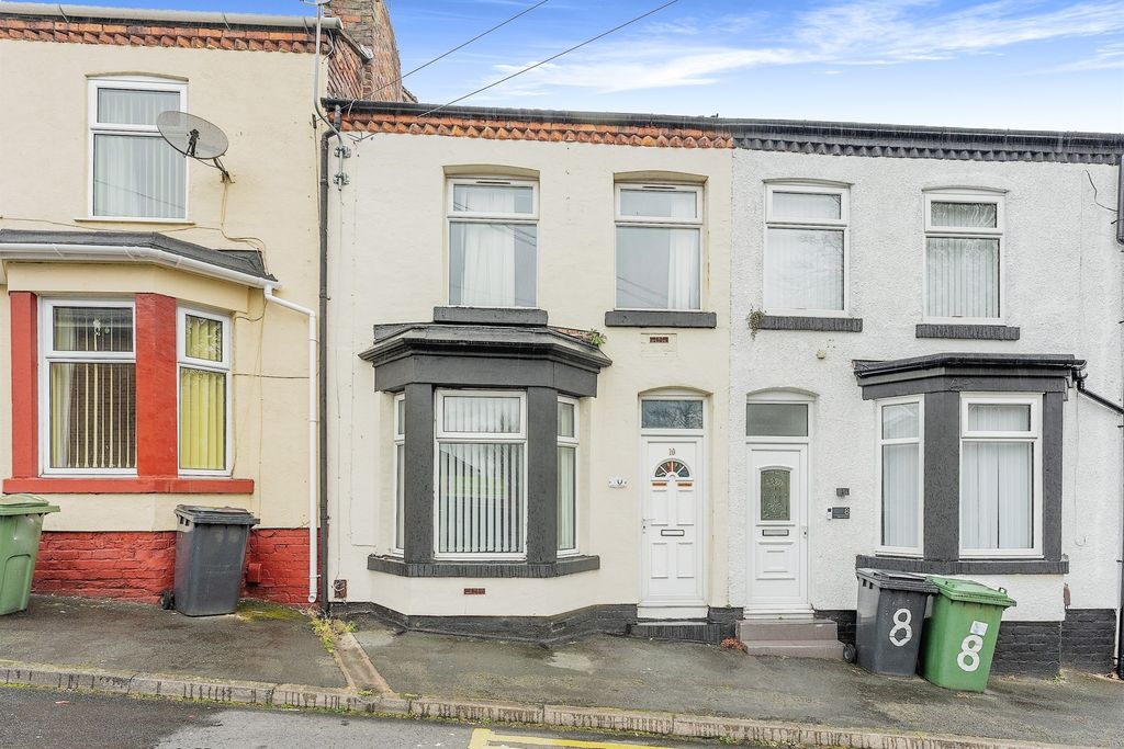 Property photo 1 of 15