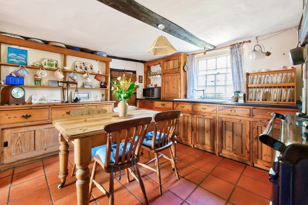 Property photo 2 of 28 Pbox-Img.Jpg