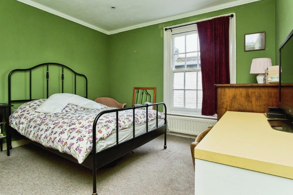 Additional image 7 of 2 bed property to rentGeorge Street, Ryde PO33