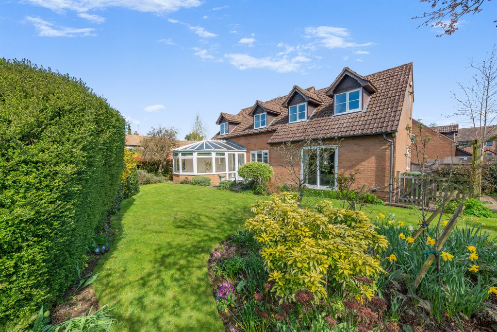 Property photo 2 of 24