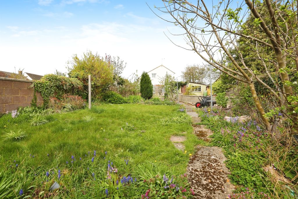 Property photo 2 of 15