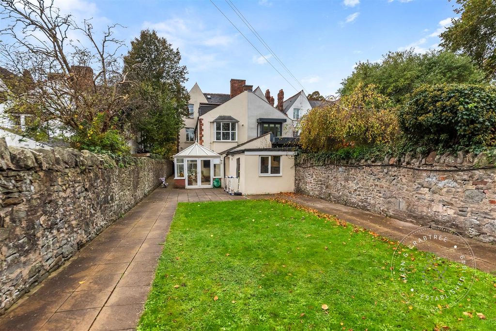 Property photo 2 of 48 Cathedral-Road-46.Jpg