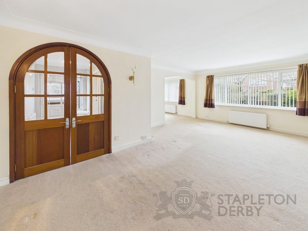 Property photo 3 of 22 Cam04720G0-Pr0208-Still010.Jpg