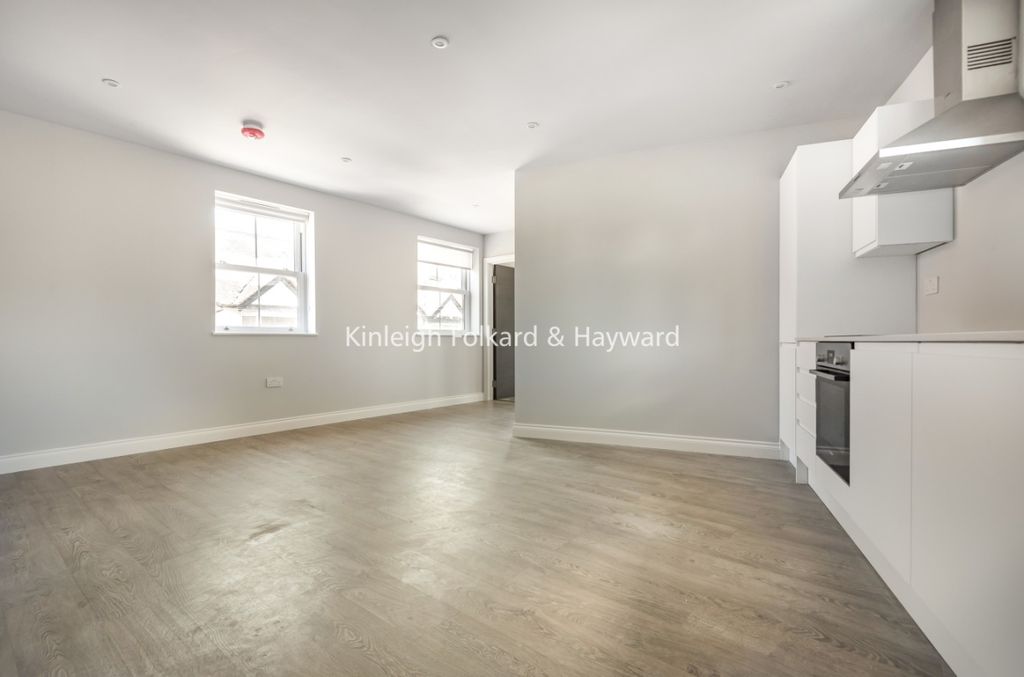 Property photo 1 of 6 2Ea83197-78E0-4929-B