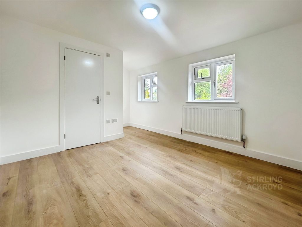 Property photo 1 of 7 Bedroom 6