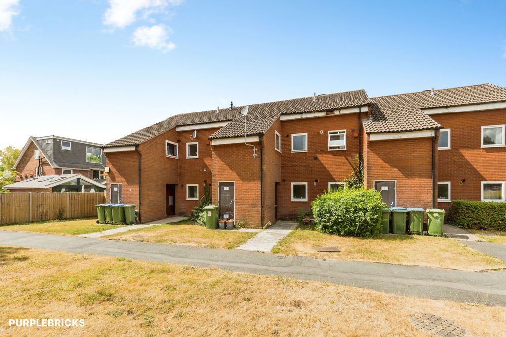 Property photo 1 of 24