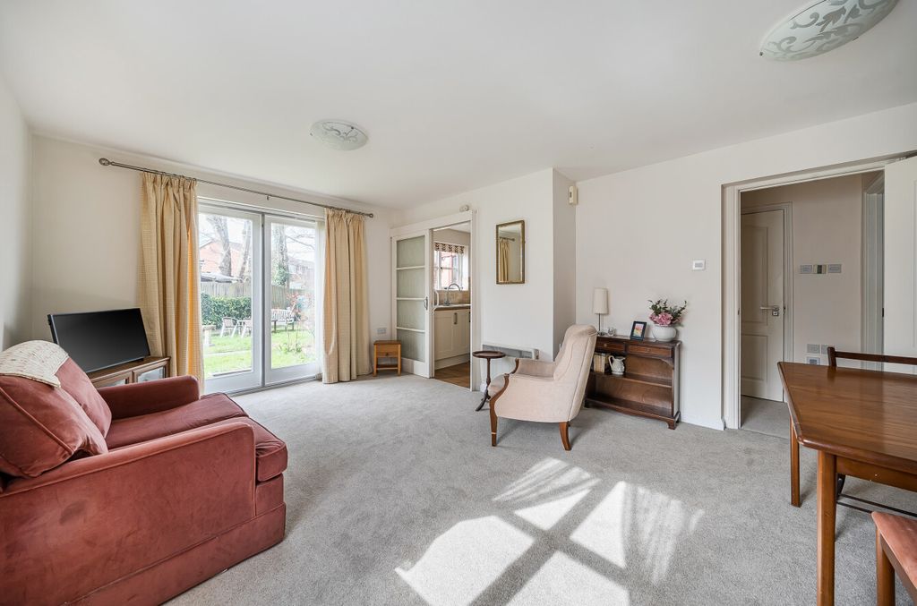 Property photo 2 of 13 1425805-5-69B0089...