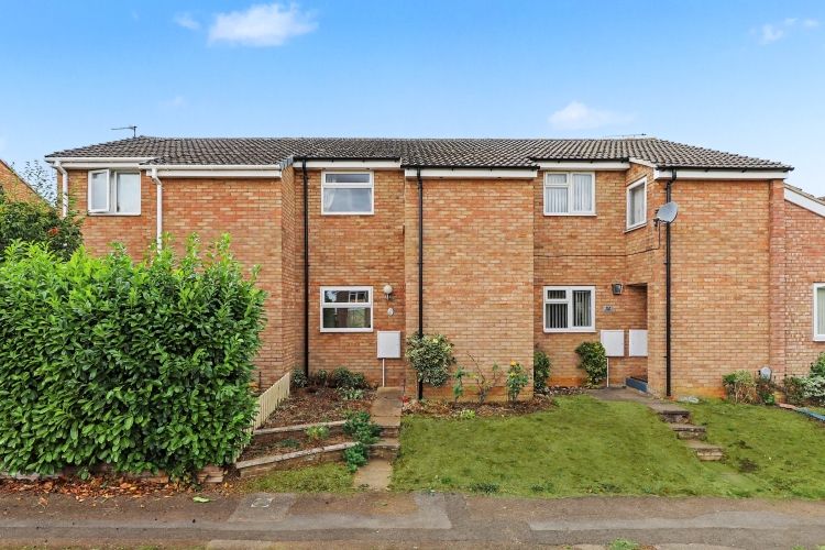 Property photo 1 of 9 337074