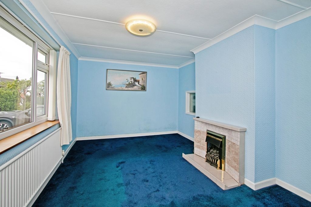 Property photo 2 of 13 Photo