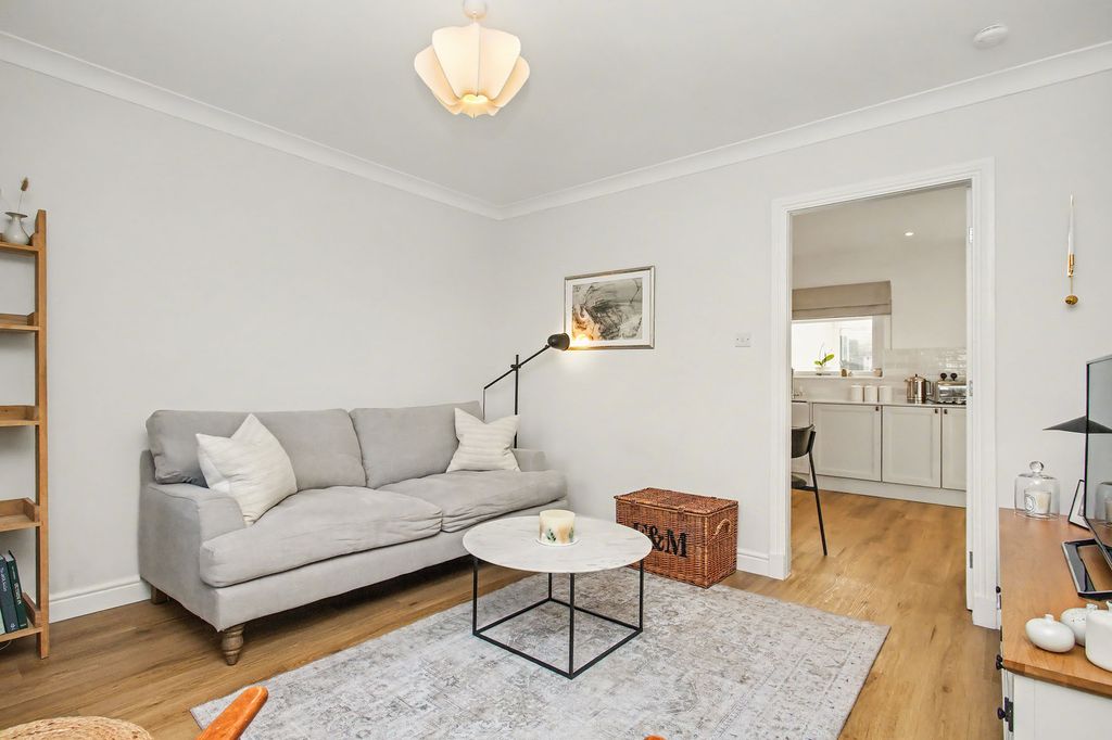 Property photo 3 of 13 Property Image 3